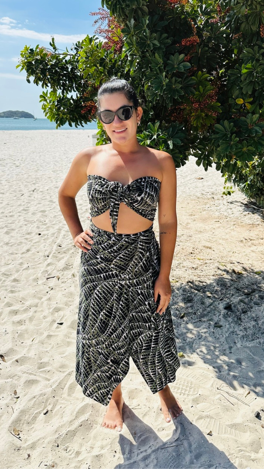 Conjunto Saída Curta + Top Estampado