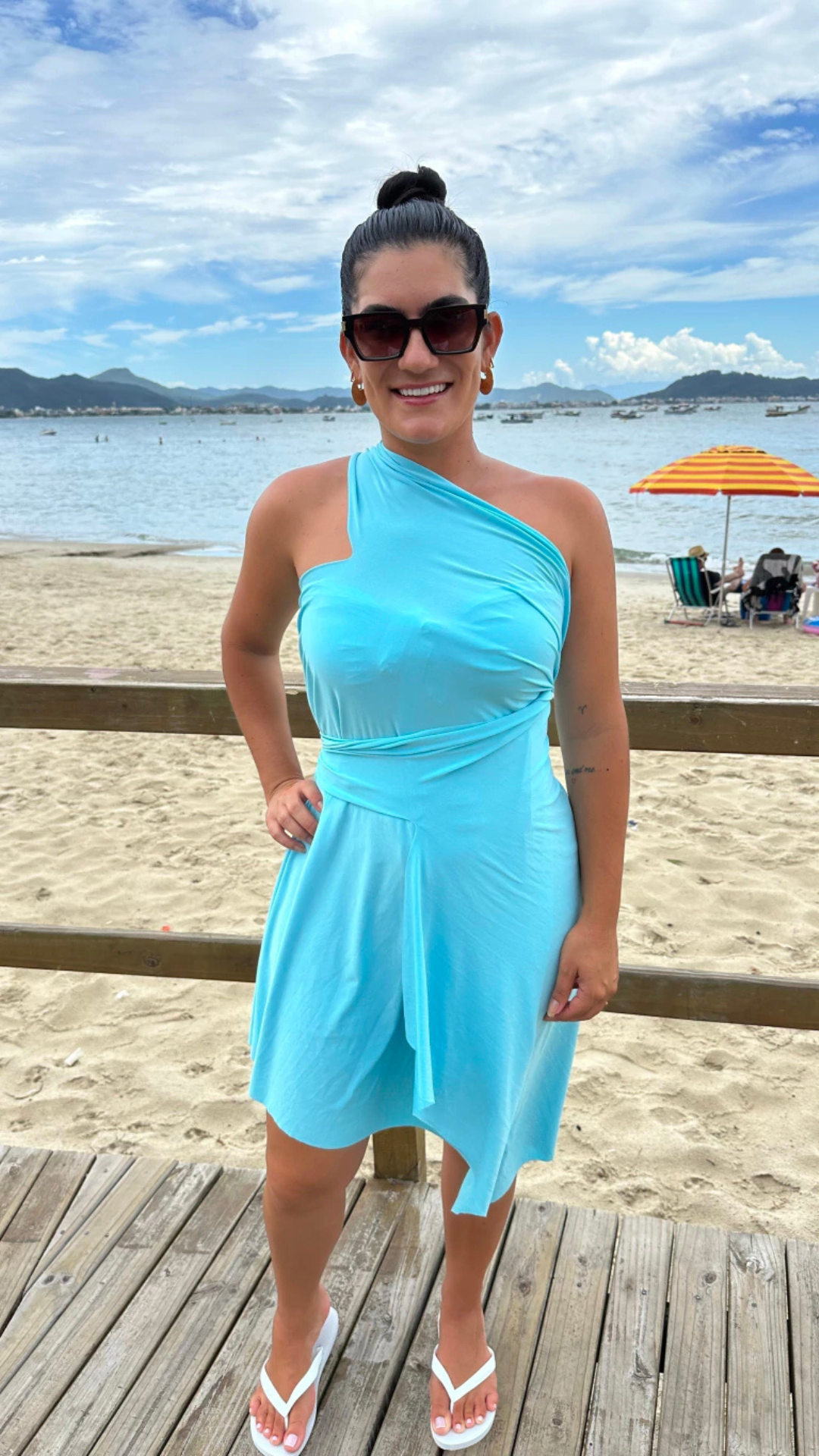 Saída de Praia Curta Azul Tifany
