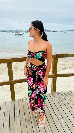 Conjunto Saída Longa + Top Estampado
