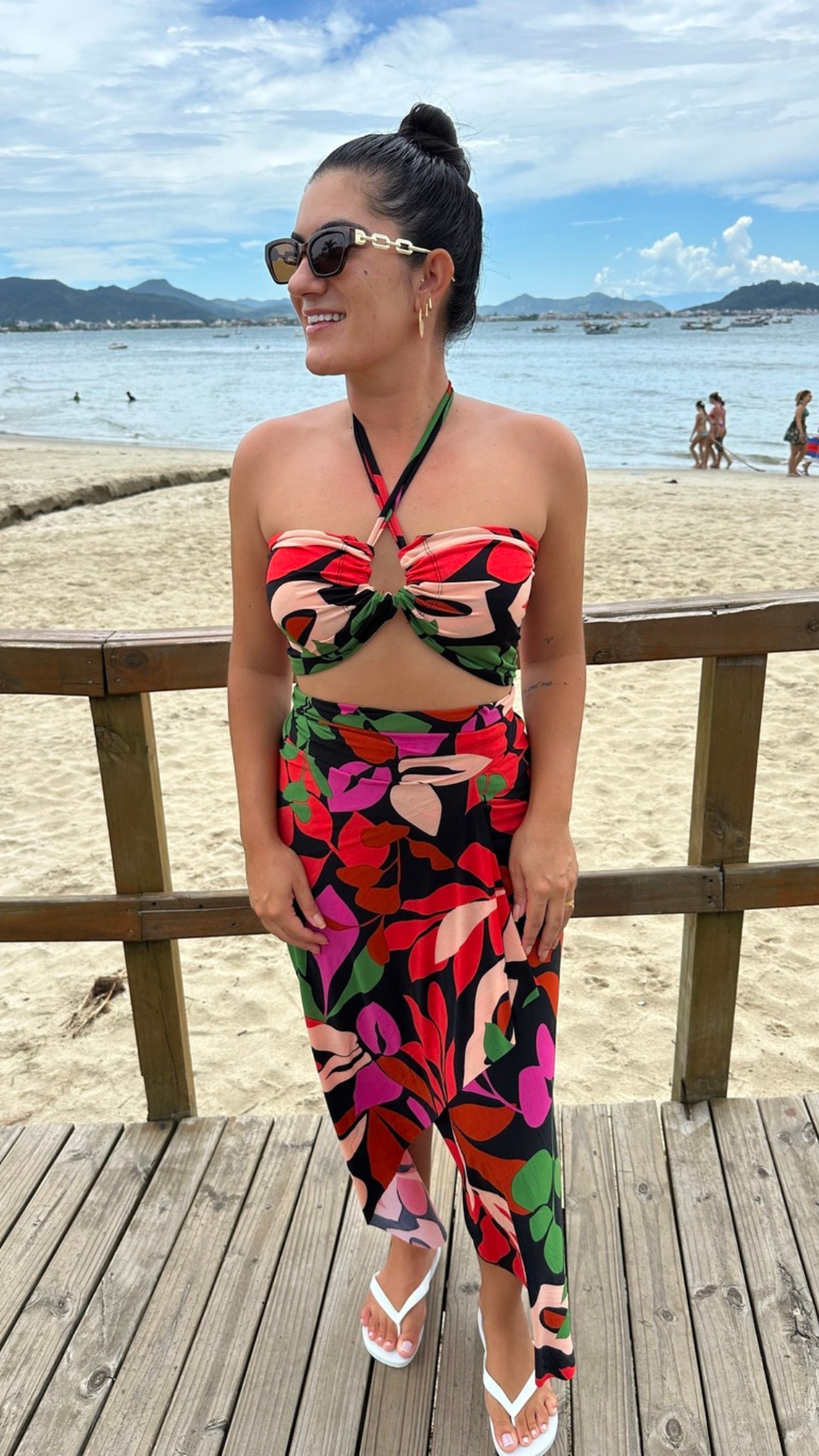 Conjunto Saída Mídi + Top Estampada